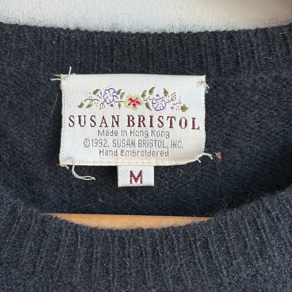 Vintage Susan Bristol Hand Embroidered Christmas Sweater Medium - Picture 2 of 2